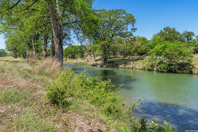 0011 Clearwater, Comfort, TX 78006
