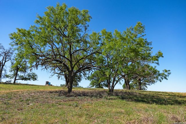 0011 Clearwater, Comfort, TX 78006