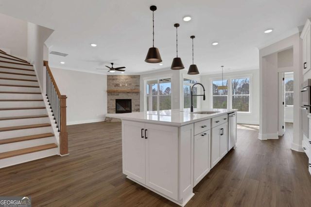 321 Conifer Lane, Ball Ground, GA 30107