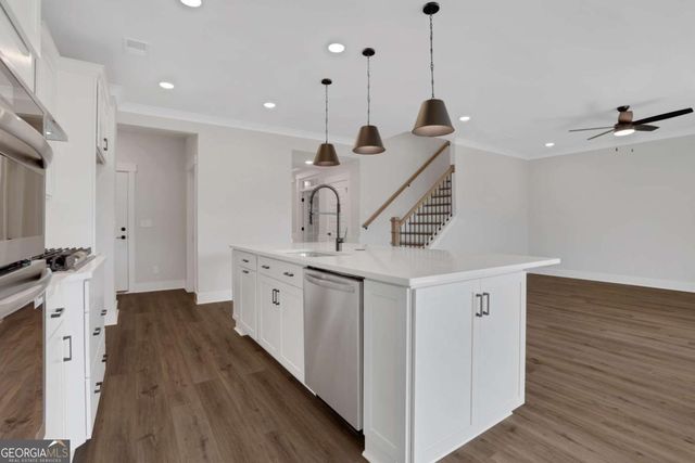 321 Conifer Lane, Ball Ground, GA 30107