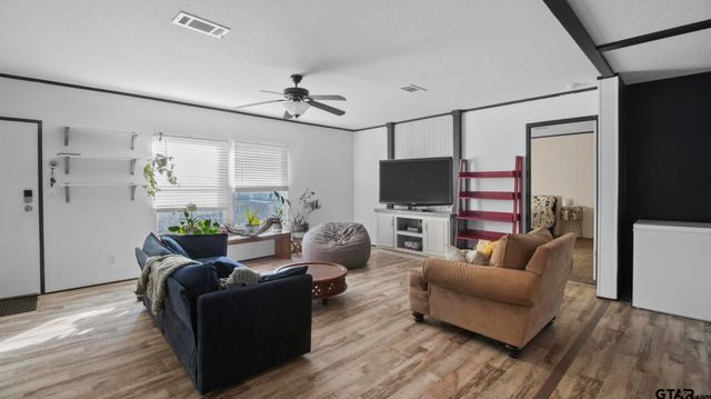 119 Lee, Arp, TX 75750