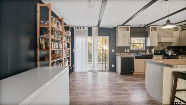 119 Lee, Arp, TX 75750