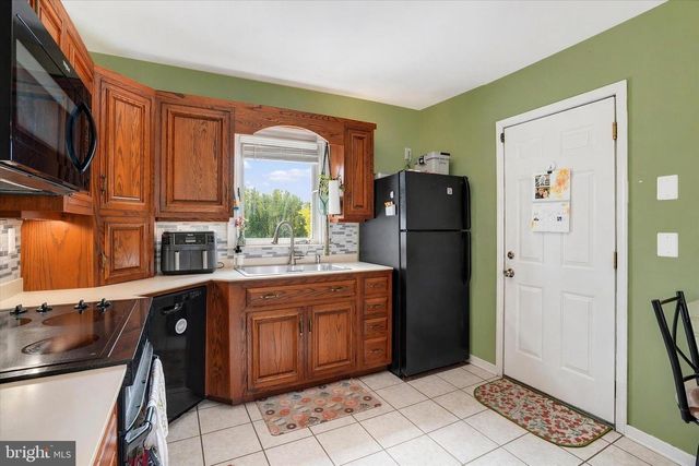 314 PINEHURST RD, York, PA 17402