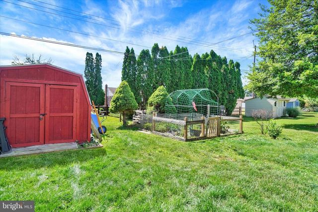 314 PINEHURST RD, York, PA 17402