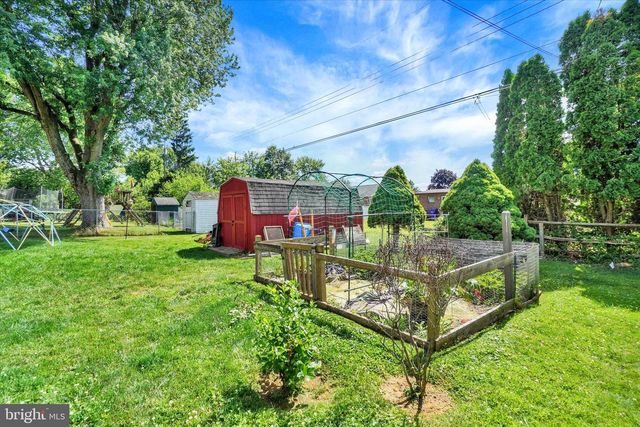 314 PINEHURST RD, York, PA 17402