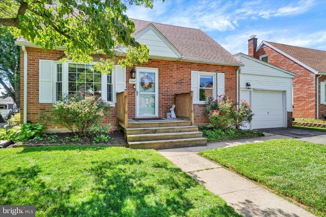 314 PINEHURST RD, York, PA 17402