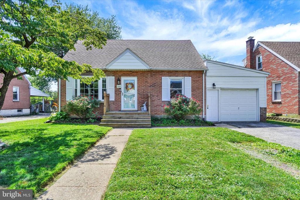 314 PINEHURST RD, York, PA 17402