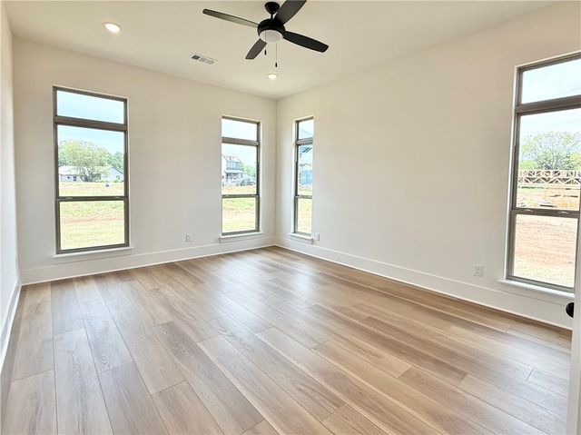 3107 S 14th Place, Rogers, AR 72758