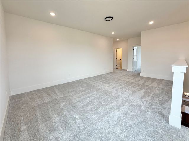 3107 S 14th Place, Rogers, AR 72758