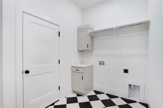 3107 S 14th Place, Rogers, AR 72758