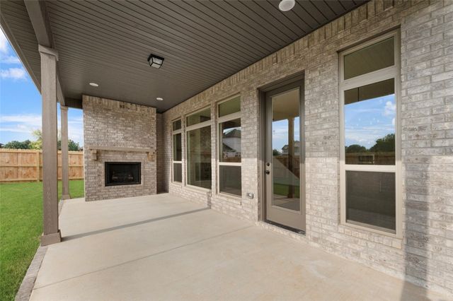 3107 S 14th Place, Rogers, AR 72758