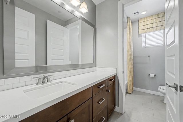 1840 S FOLLETT Way, Gilbert, AZ 85295