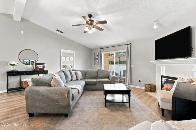12143 SILVER SADDLE Drive, Jacksonville, FL 32258