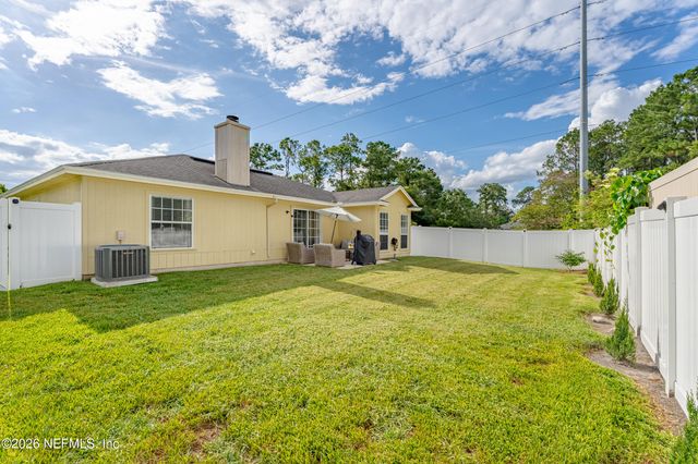 12143 SILVER SADDLE Drive, Jacksonville, FL 32258
