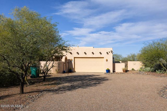 13714 E Placita Copechi, Vail, AZ 85641