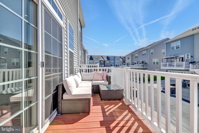 7204 CLAGETT DR, Hyattsville, MD 20785