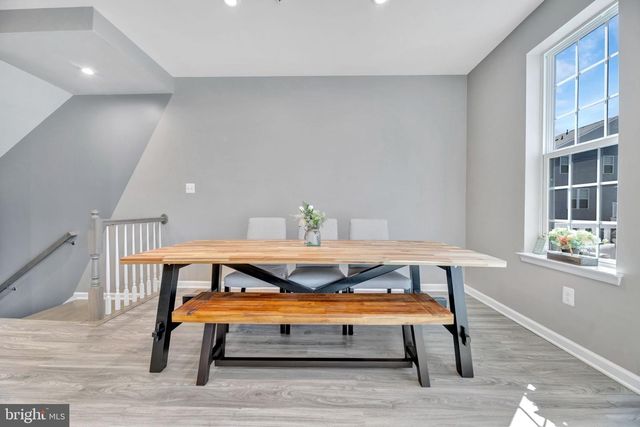 7204 CLAGETT DR, Hyattsville, MD 20785