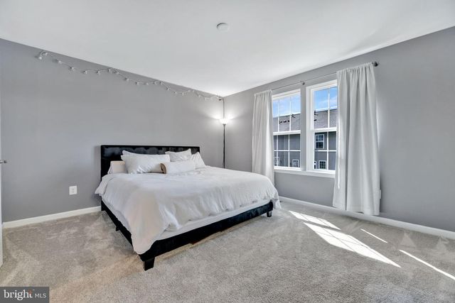 7204 CLAGETT DR, Hyattsville, MD 20785