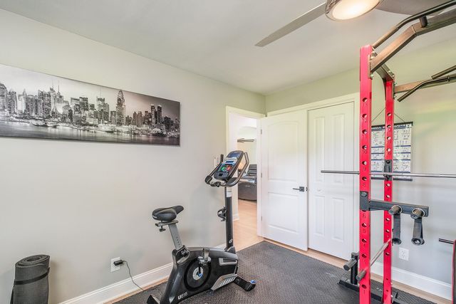 S 1307 Massie AVE, Covington, VA 24426