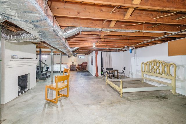 S 1307 Massie AVE, Covington, VA 24426