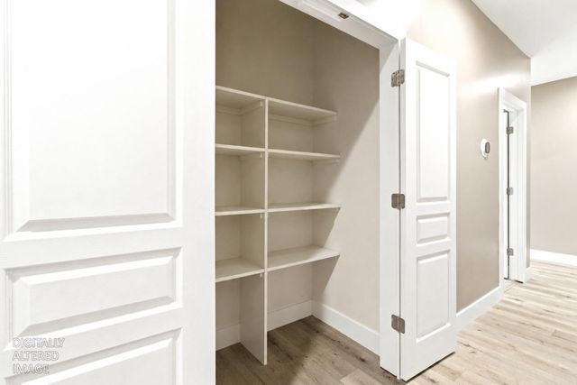 4856 Hazelwood Ave, Carmichael, CA 95608