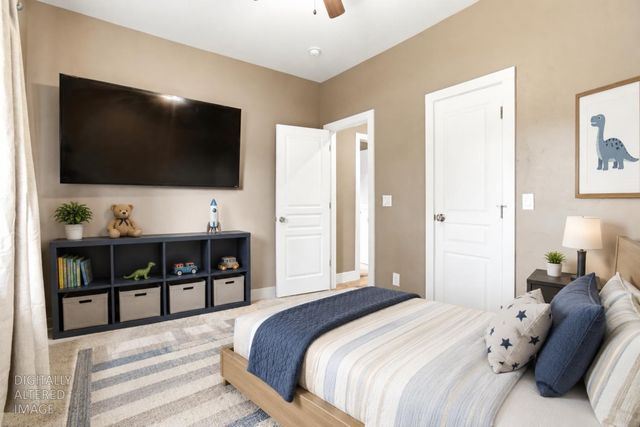4856 Hazelwood Ave, Carmichael, CA 95608