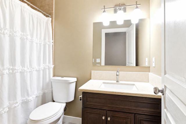 4856 Hazelwood Ave, Carmichael, CA 95608
