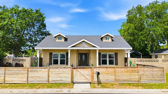 4856 Hazelwood Ave, Carmichael, CA 95608