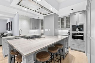 106 Central Park S Apt 14B, New York City, NY 10019