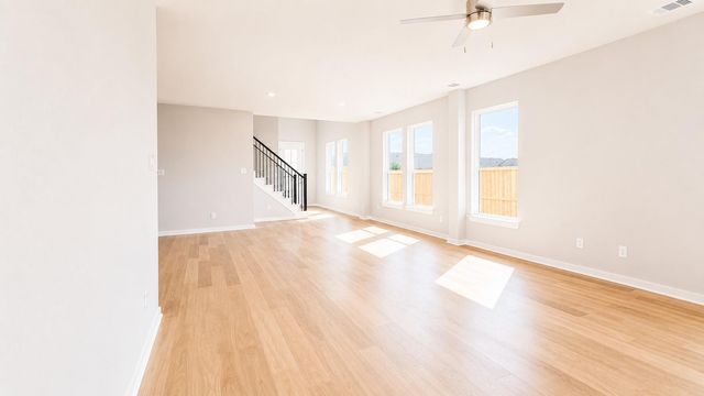 806 Mockingbird Passage Drive, Beasley, TX 77417