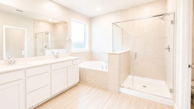 806 Mockingbird Passage Drive, Beasley, TX 77417