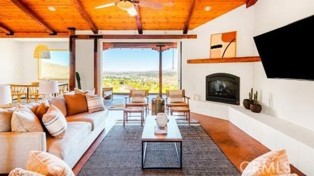 7529 Rockaway Avenue, Yucca Valley, CA 92284