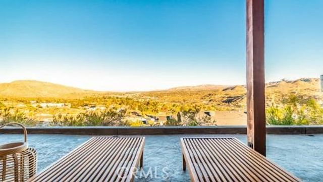 7529 Rockaway Avenue, Yucca Valley, CA 92284