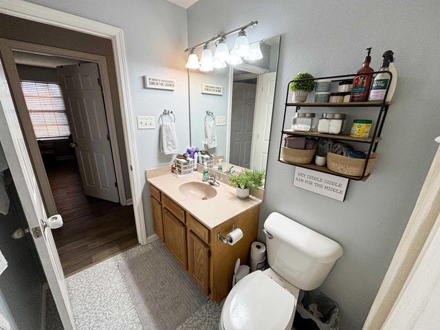 164 Middle Rd, Conway, AR 72032