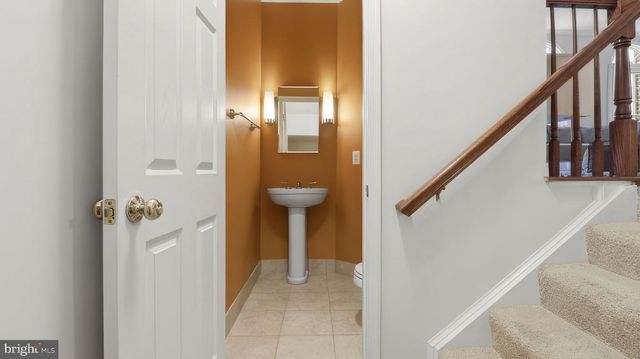 4119 TROWBRIDGE ST, Fairfax, VA 22030