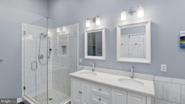 4119 TROWBRIDGE ST, Fairfax, VA 22030