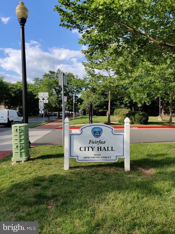 4119 TROWBRIDGE ST, Fairfax, VA 22030