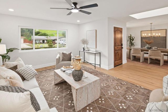 5620 Loping Ln, Bonita, CA 91902