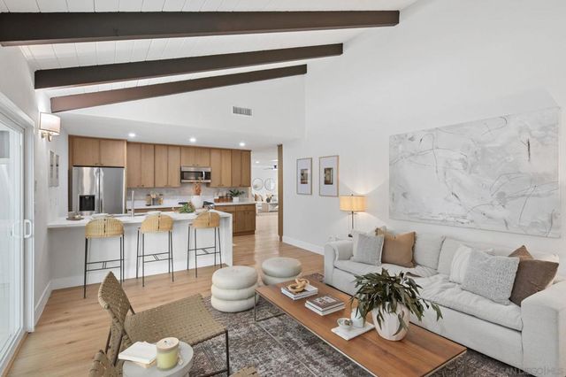 5620 Loping Ln, Bonita, CA 91902