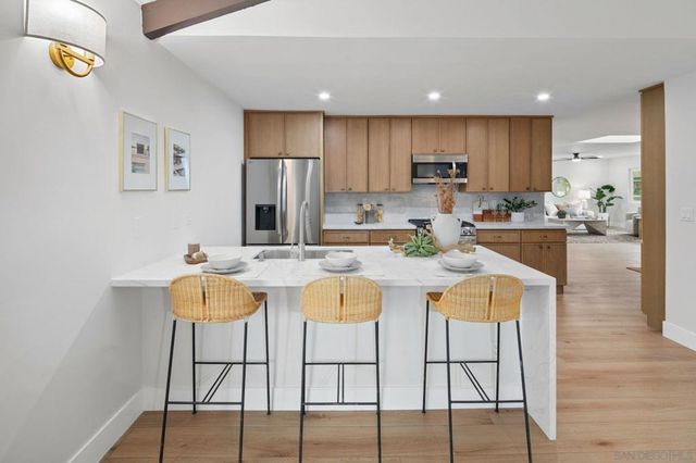 5620 Loping Ln, Bonita, CA 91902