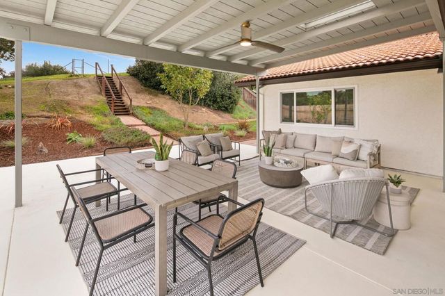 5620 Loping Ln, Bonita, CA 91902