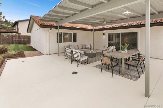 5620 Loping Ln, Bonita, CA 91902
