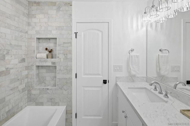 5620 Loping Ln, Bonita, CA 91902