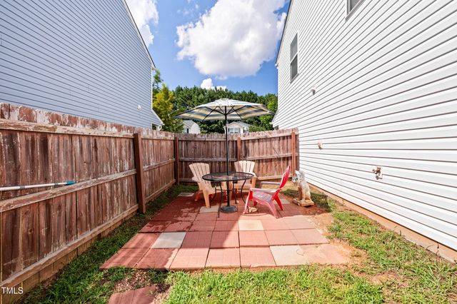 453 Randolph Drive, Clayton, NC 27520