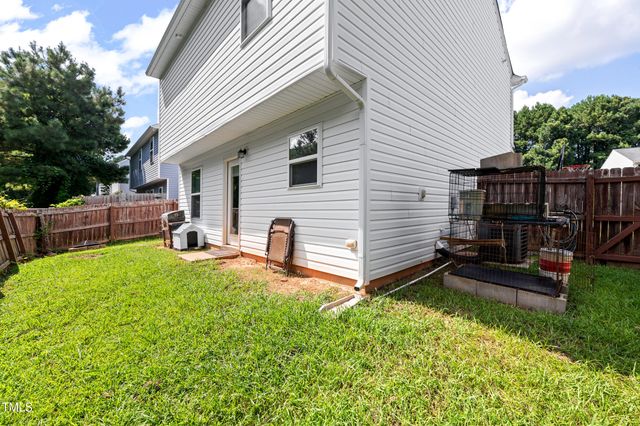 453 Randolph Drive, Clayton, NC 27520