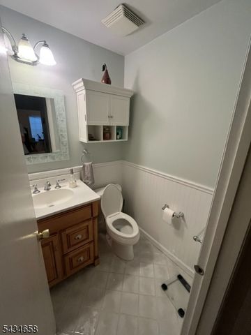 64 Sage Court, Bedminster Twp., NJ 07921