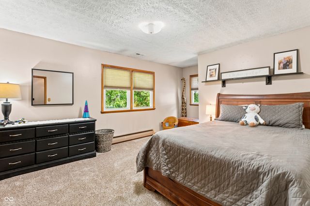 14761 S Us Highway 31, Elizabethtown, IN 47232
