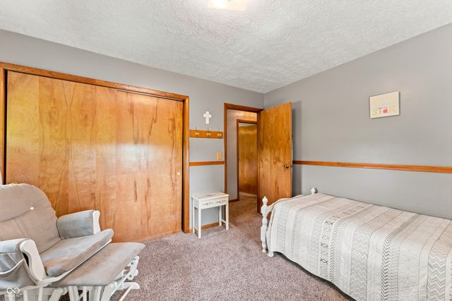 14761 S Us Highway 31, Elizabethtown, IN 47232