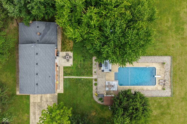 14761 S Us Highway 31, Elizabethtown, IN 47232