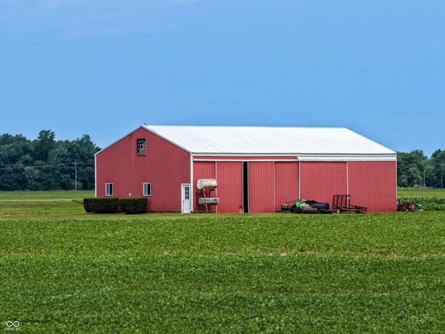 14761 S Us Highway 31, Elizabethtown, IN 47232